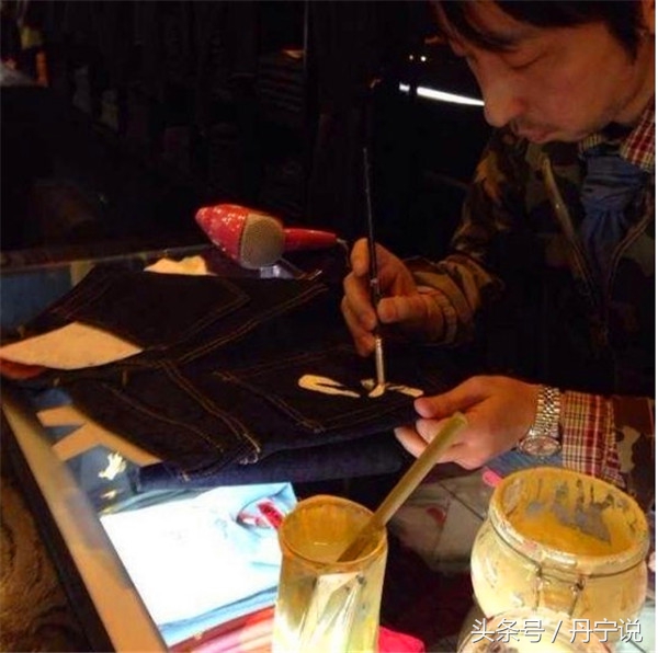 日本潮牌bape牛仔裤,日本潮牌evisu黑色牛仔长裤