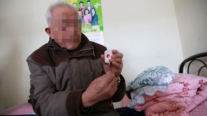 V早报:4995元货款退到走秀网账户被“冻结”客服回应正陆续审核