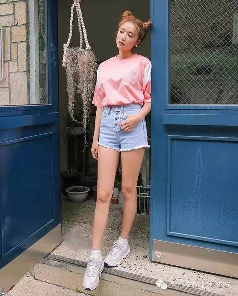 跟韩国小姐姐学穿搭,跟韩国美女学穿搭