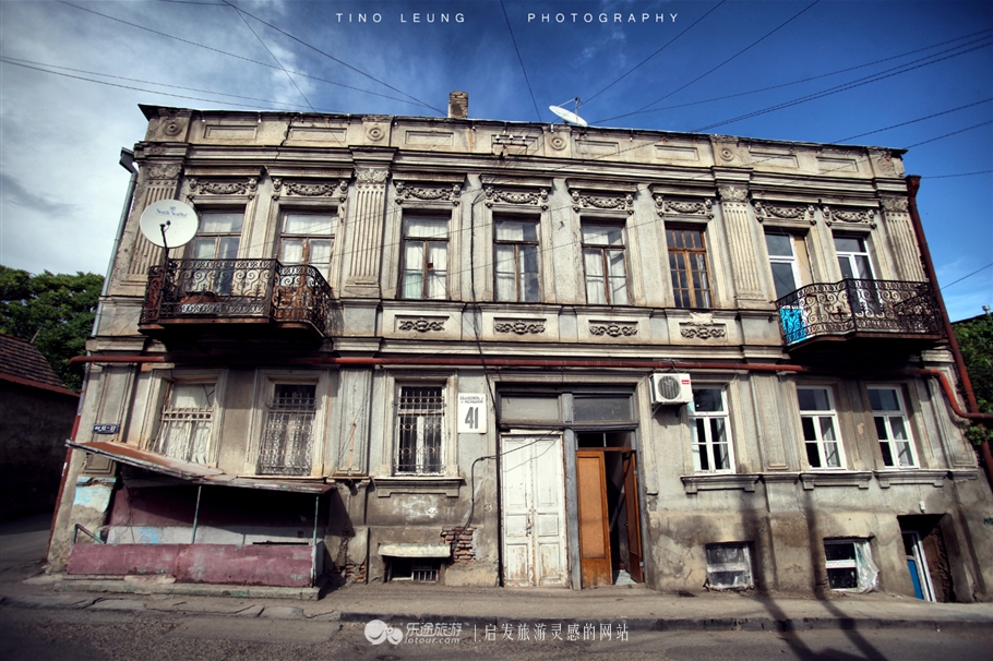 这个只有1/3个广东省大小的国家,好