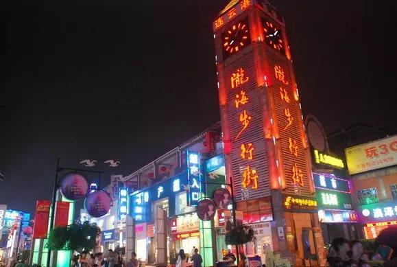 夜市迷人美丽烟火夜景,越夜越撩人的夜景