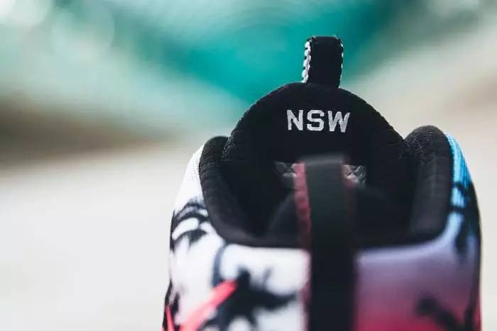 赵云单挑吕布出什么装备,吕布和赵云对抗路