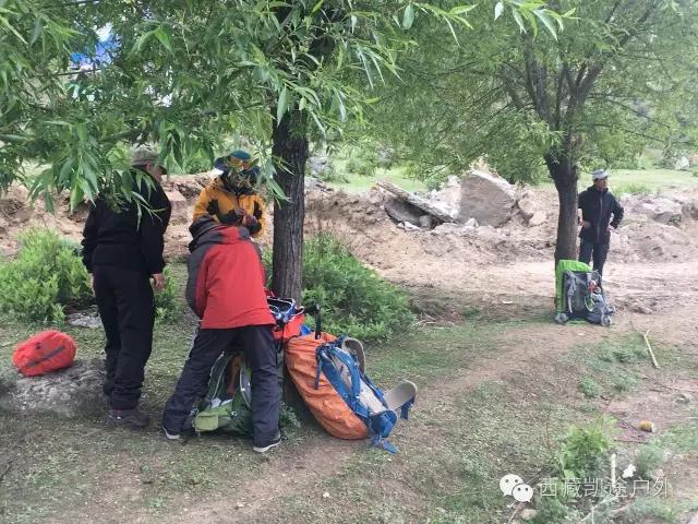 墨脱徒步攻略,墨脱雪山到热带雨林