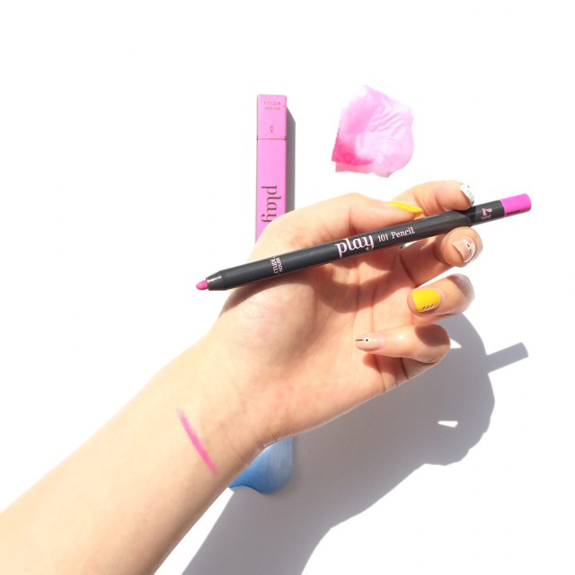 眼部化妆品爆款榜第一名,十大公认好用的彩妆推荐