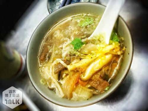 台中”当地人不告诉你的美食小秘密—杨妈妈立食