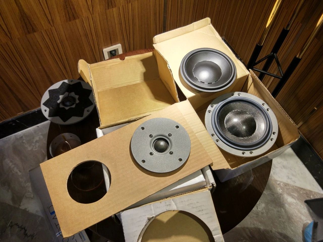 千呼万唤始出来后面一句,监听一号15周年版