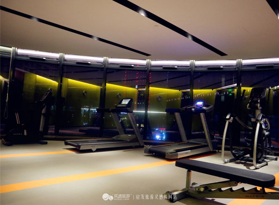 做一家有品质有温度的酒店,轻奢酒店大堂办公