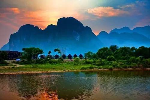 琅勃拉邦特色夜市,琅勃拉邦小夜市攻略