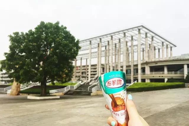 过一个“最广州”的六一丨你带着我,我带着五羊雪糕,大儿童环游