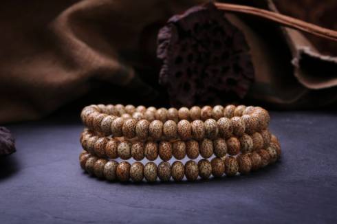 佩戴金刚菩提有什么讲究,佩戴菩提吊坠有什么讲究