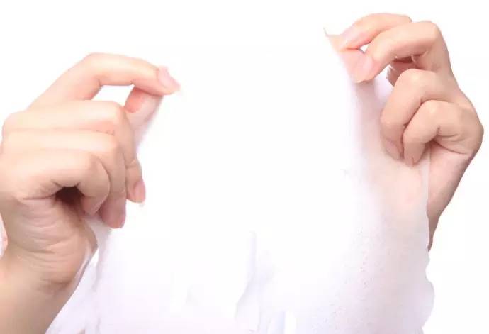 敷完面膜要不要洗脸男生,敷完面膜要不要洗脸再擦面霜