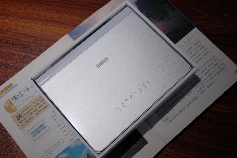 这款路由器竟然被做成了精美的艺术品！360安全路由评测