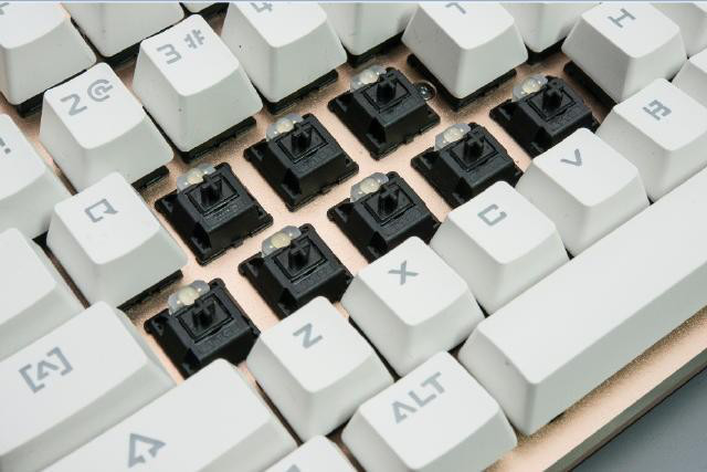 瀵屽嫆681r,瀵屽嫆681r閿洏浠锋牸