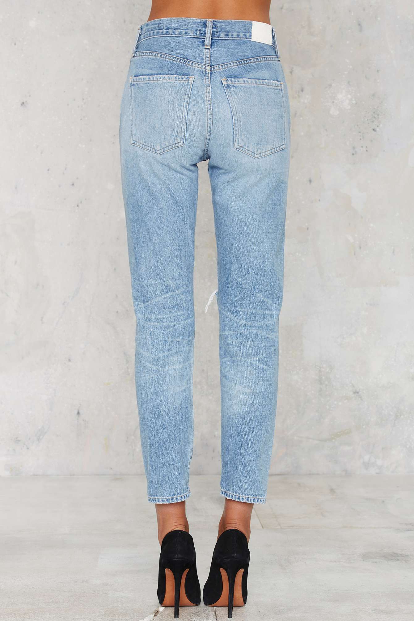 哪个小众品牌的牛仔裤显潮范,牛仔裤潮流又好穿牌子