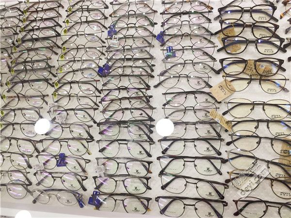 最良心的眼镜批发市场,中国眼镜批发市场有几个