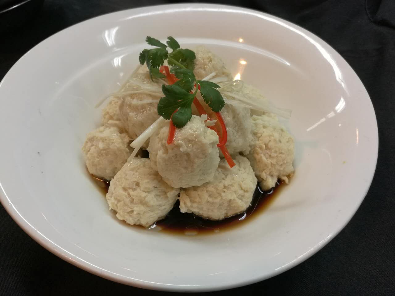 萝卜鸡圆，扬州臧八太爷家制之最精。