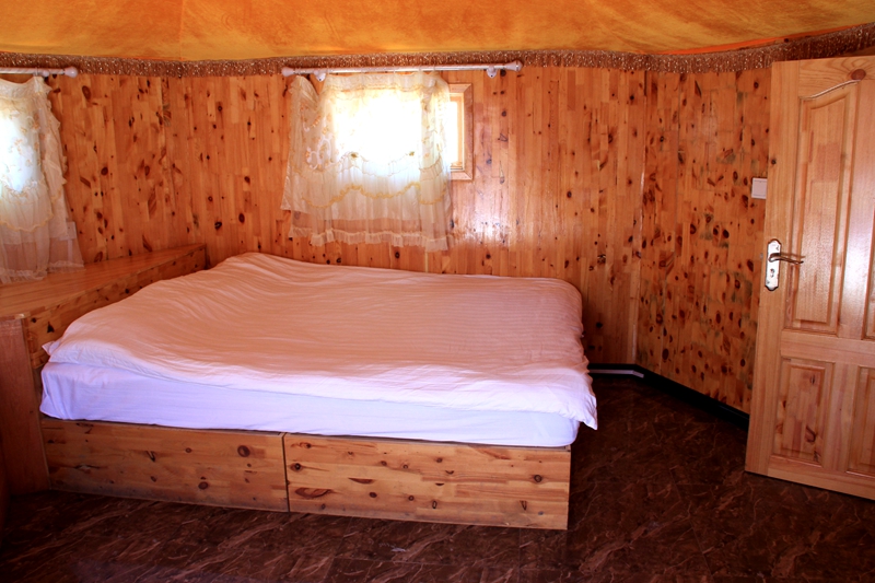 呼伦贝尔旅游住宿价格表,呼伦贝尔蒙古包住宿费用