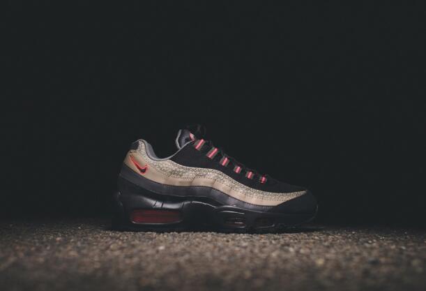 气垫跑鞋低价,气垫运动跑鞋推荐