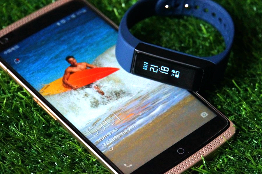 鍩冨井i5鍜宨5plus鍖哄埆,鍩冨井i5plus鏄粈涔堝瀷鍙风殑