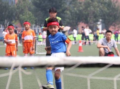 张效瑞足球青训,瑞龙足球俱乐部张效瑞