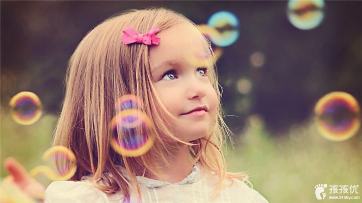 青春期的男生心理一般有什么表现,青春期男生的心理进程