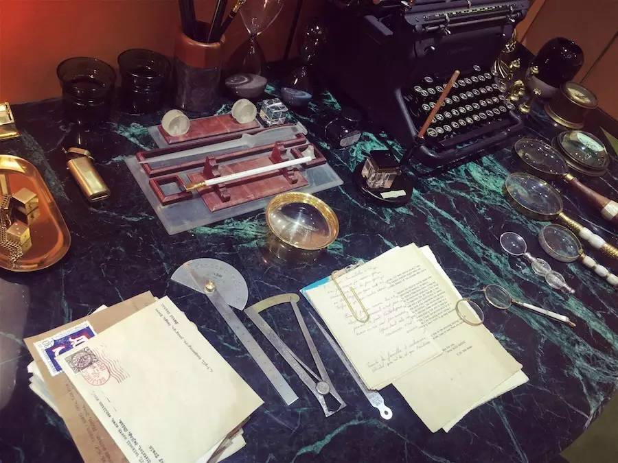 有没有必要买100多块的墨镜,为什么不能买便宜的墨镜