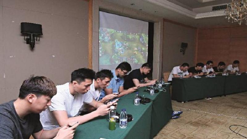 KOC·EBA联赛粉丝之夜：与广厦、辽宁球星亲密接触