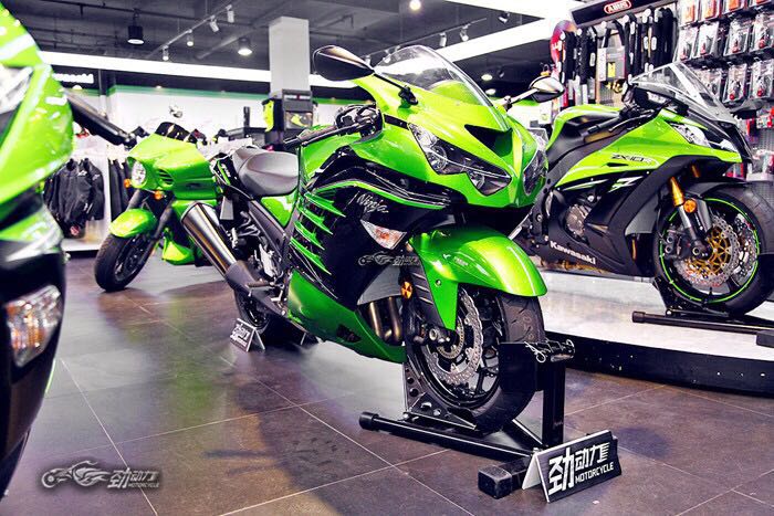 川崎zx14r下赛道第一视角,川崎zx-14r新款