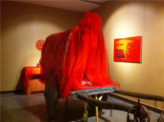 重回巴彦淖尔：八百里河套我用三天走过，十四年之痒我于一夕安放