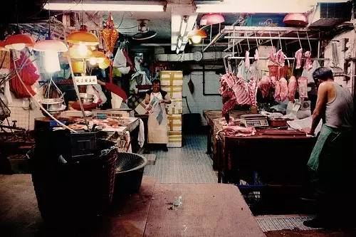 在香港茶餐厅点餐,在香港茶餐厅点什么最好吃