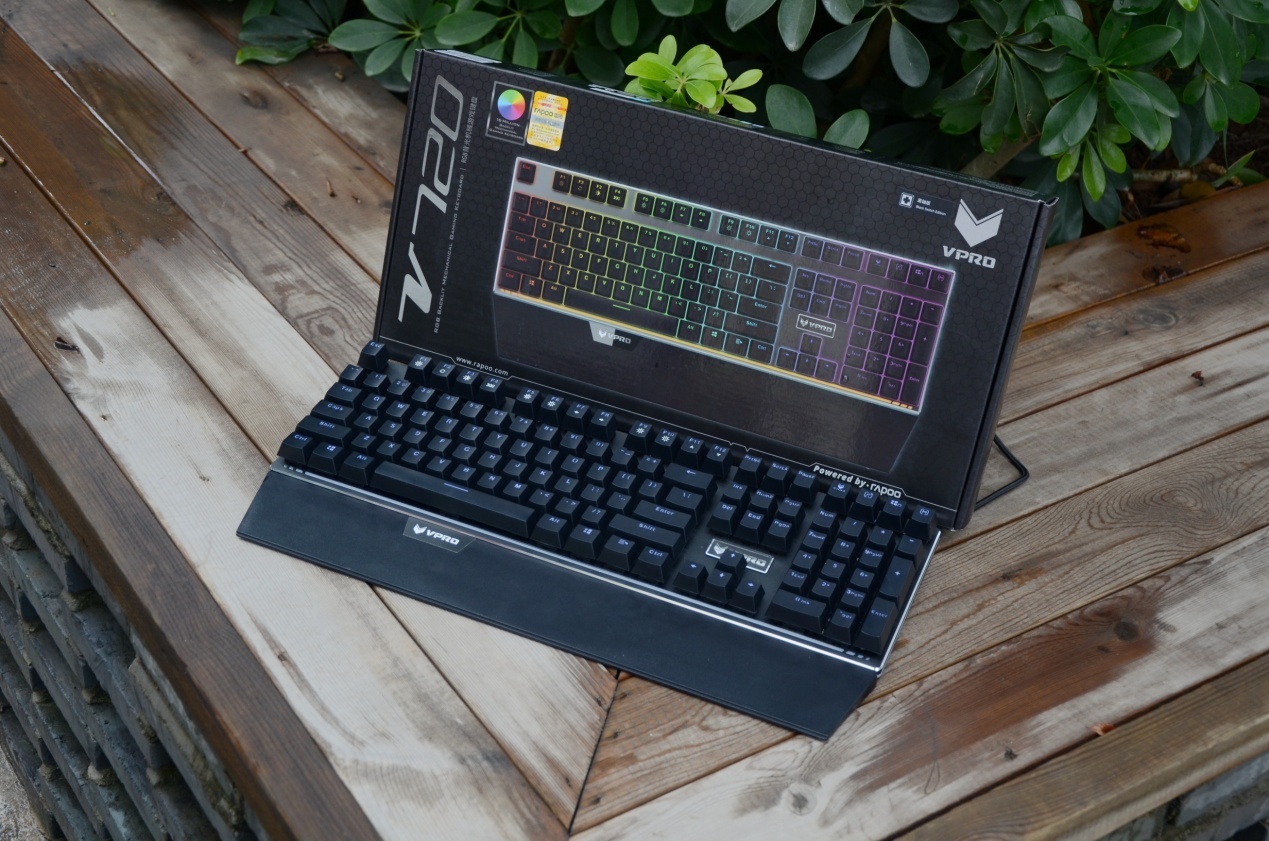 雷柏v720黑轴,雷柏v720机械键盘