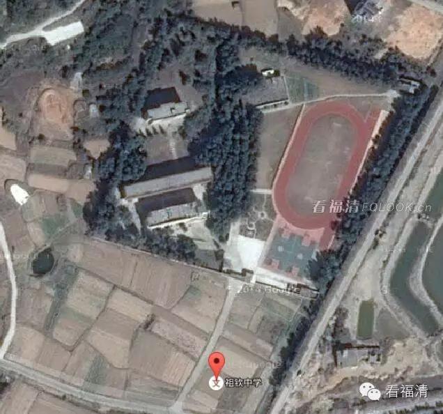 航拍福清市学校,可以看到学校内部的卫星地图