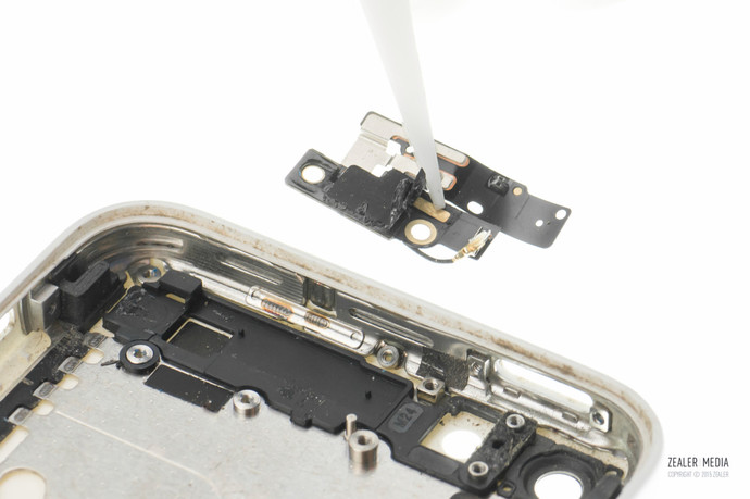 拆iphone5c教程,苹果5c换后壳