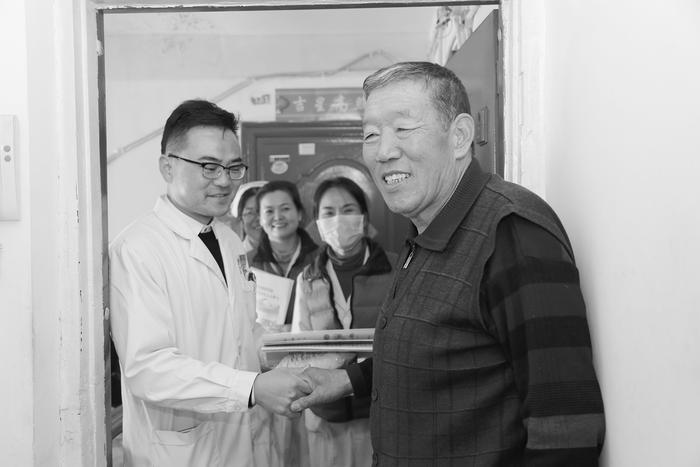 真正把健康送到基层群众的家中