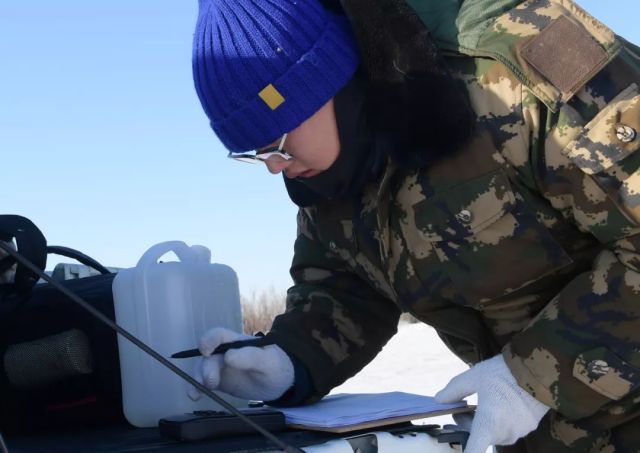 额尔古纳湿地界河穿越 (额尔古纳河穿越)