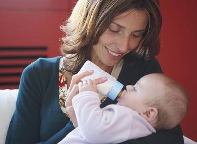 平胸妈妈喂奶有影响吗,平胸母乳是不是少