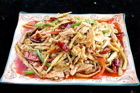 你吃过最奇葩的一道菜叫什么,中国最奇葩的菜品