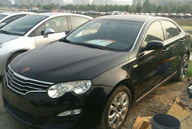 荣威550测评油耗,荣威5501.8值得入手吗