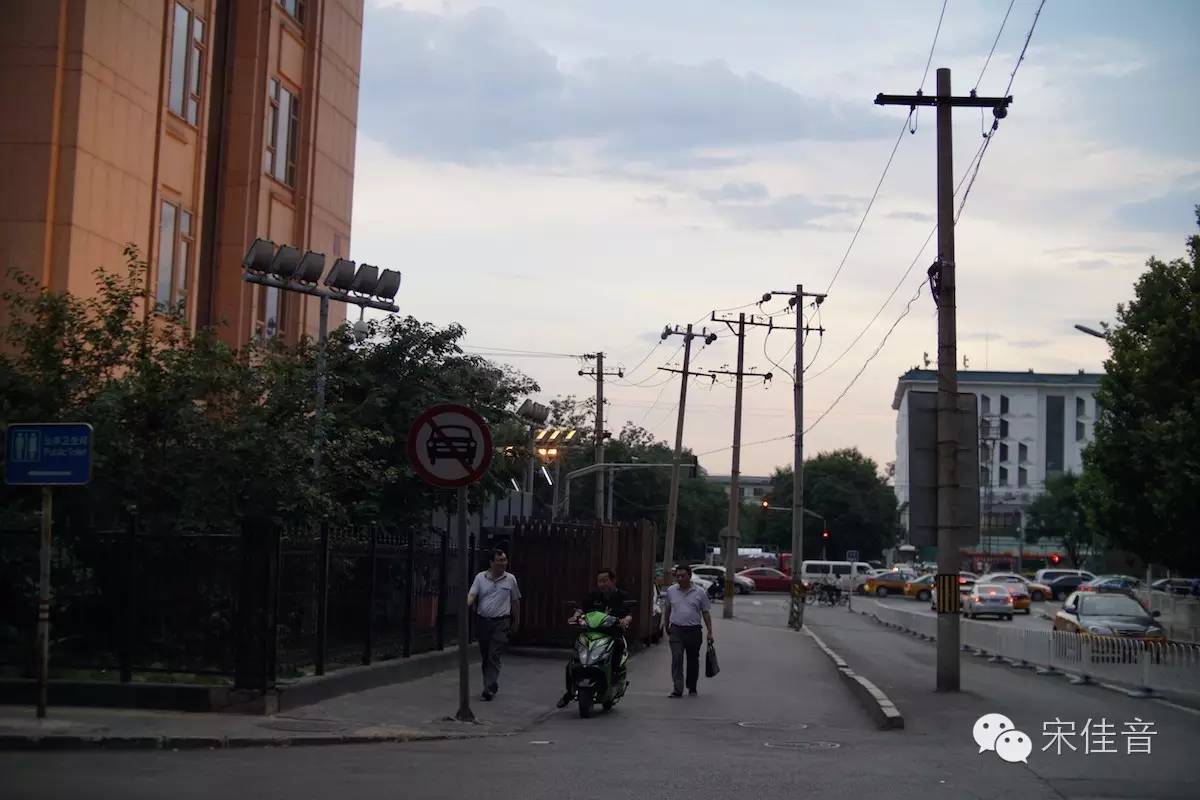 用好相机这个功能，让你的废照片起死回生