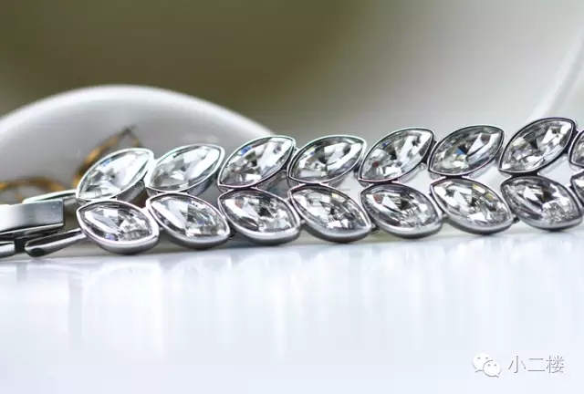 swarovski施华洛世奇有没有证书,swarovski施华洛世奇恶魔之眼真伪