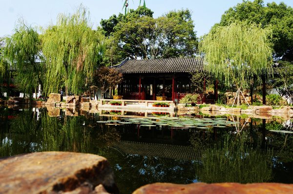 民国第一家报社是在哪开办的,民国时期的苏州报纸