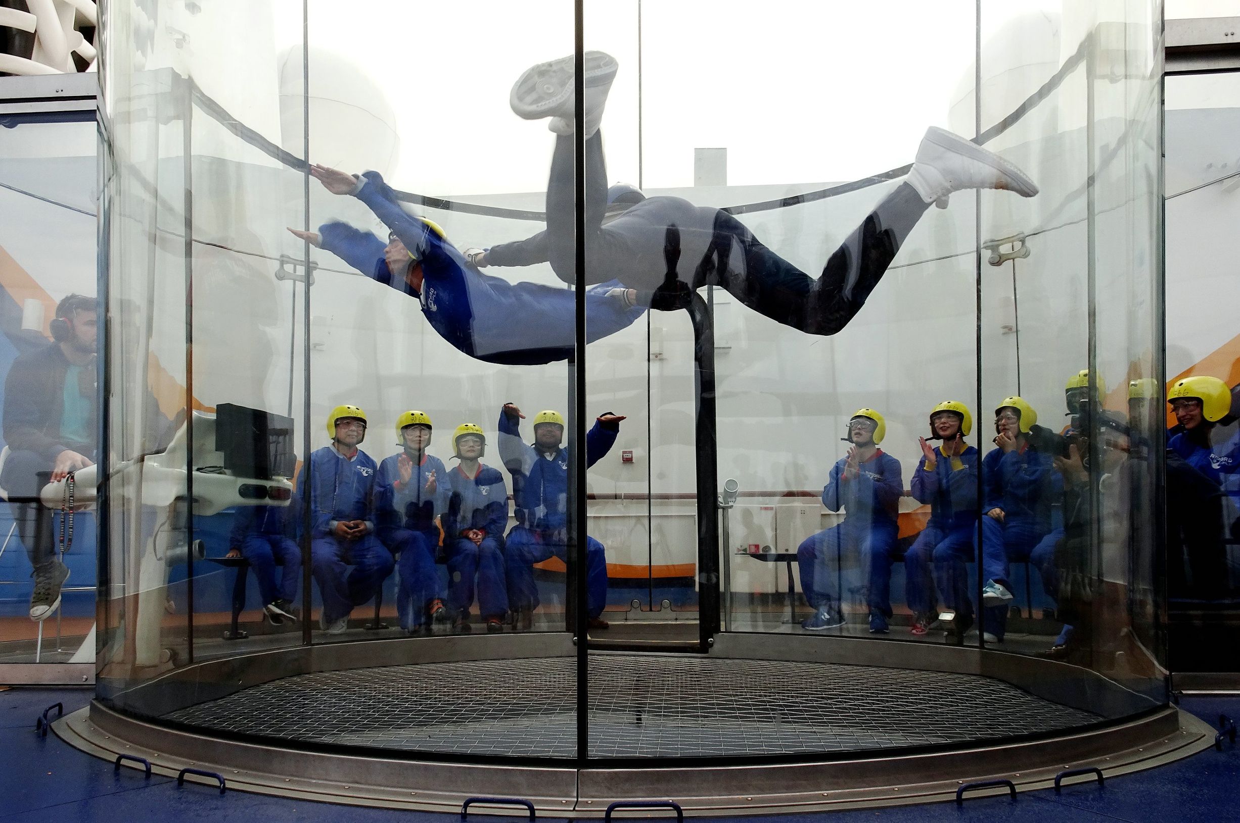 海洋量子号消费攻略,海洋量子号自由行攻略