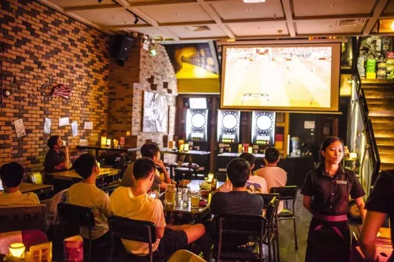 骞垮窞涓夋邯鐪嬬悆閰掑惂,瀵绘壘hiphop閰掑惂