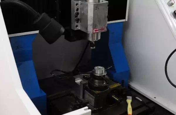 浪琴先行者真假对比,浪琴军旗系列男表真假对比