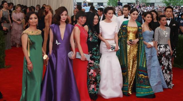 抖森和霉霉在一起了，很多人都去做了这件事｜种草