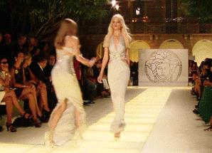 高跟鞋太高穿累脚怎么办,高跟鞋穿了不磨脚怎么办