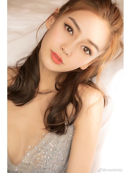 angelababy和张韶涵早期照片,张韶涵angelababy奔跑吧撕名牌