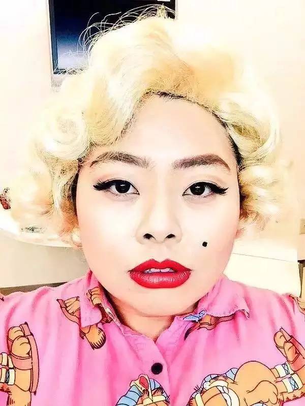 逆袭这个重达200斤的胖妹竟然是日本最火的网红