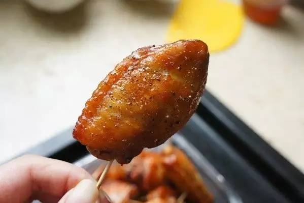 超级好吃的蜜汁鸡翅,超级无敌好吃的孜然奥尔良鸡翅