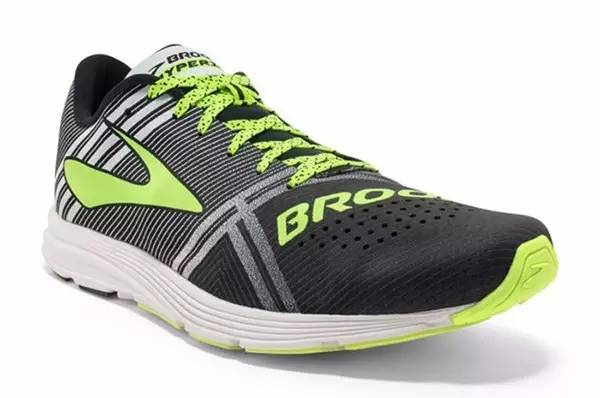 高手都穿什么实战球鞋,夏天不知道穿什么鞋怎么选呢